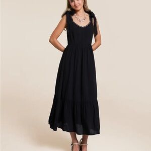 Blu Pepper Tiered Midi Dress